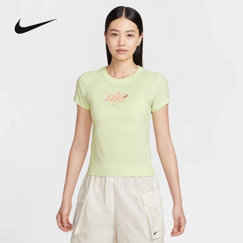 25夏季新款Nike耐克NSW CHILL KNIT女子修身版型图案T恤HF9723