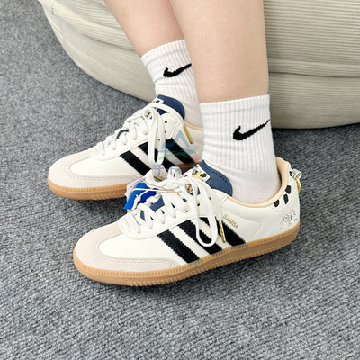 阿迪达斯三叶草男女板鞋运动鞋