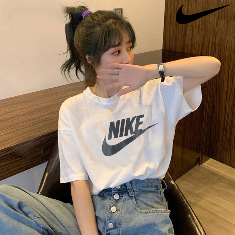 耐克经典大勾圆领运动短袖T恤女