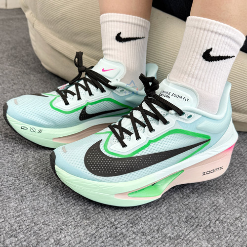 NIKE耐克女马拉松竞训碳板跑步鞋