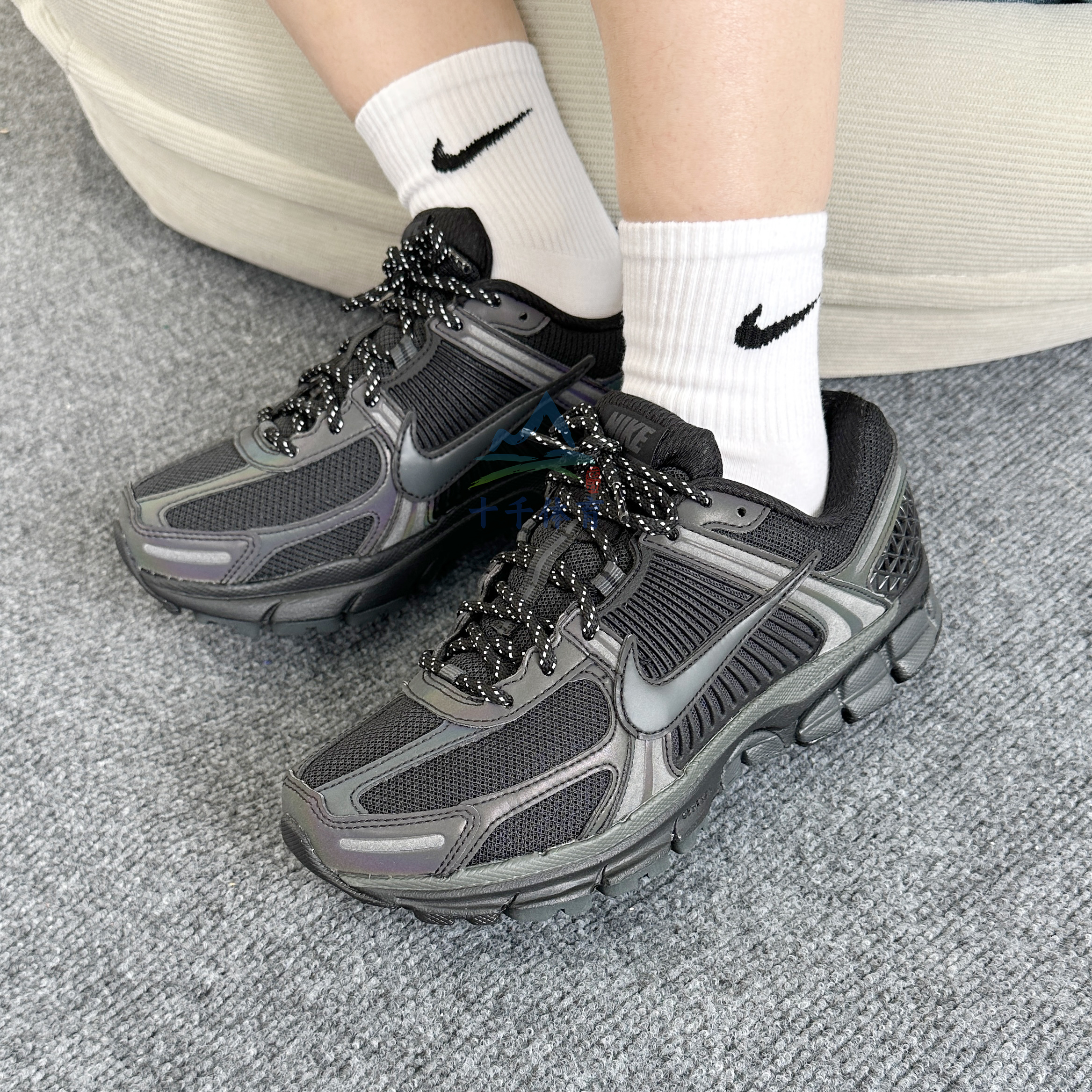 耐克男子运动休闲缓震跑步鞋