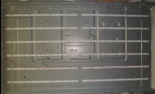 M液晶 003BS 适用海信LED58EC550UA LED58K300UD灯条JL.D58051330