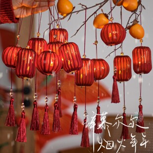 新年装饰发光小灯笼挂饰树上红色过年春节喜庆挂件场景氛围布置品
