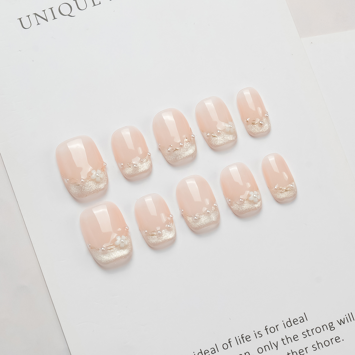 手工穿戴甲裸粉色法式猫眼显白日常小短甲穿戴美甲成品指甲贴短款