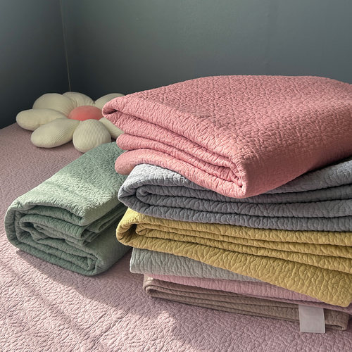 四季通用的素色双面纯棉床盖单件