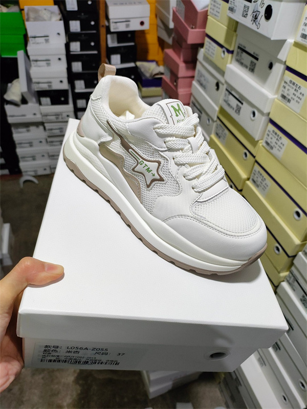 透气网面舒适跑步鞋罗曼风情厚底