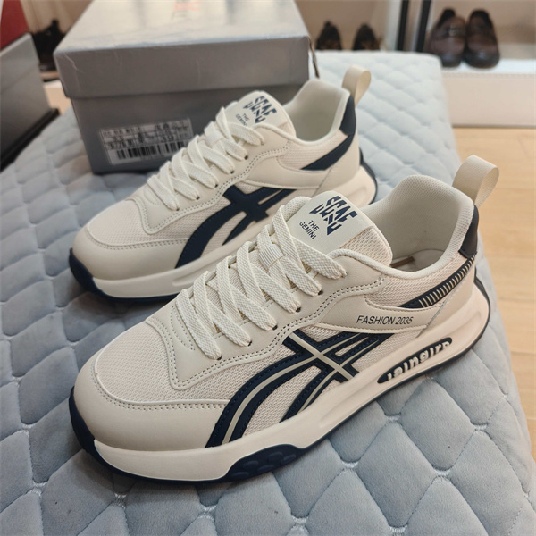 实体店男鞋2025春秋款男士阿甘鞋休闲运动透气百搭度森公牛79779