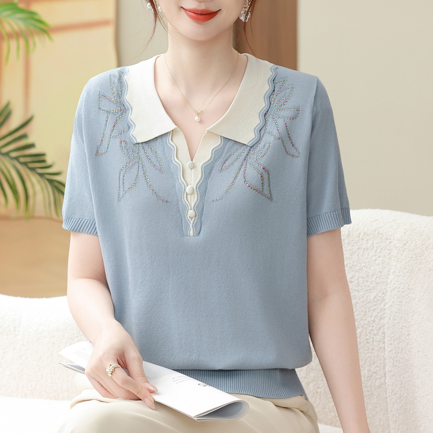 妈妈夏装短袖翻领冰丝T恤女加肥加大码中老年洋气桑蚕丝针织上衣