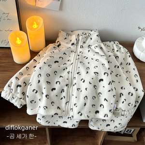 儿童家居服套装秋冬款加厚保暖睡衣宝宝法兰绒家居服套装