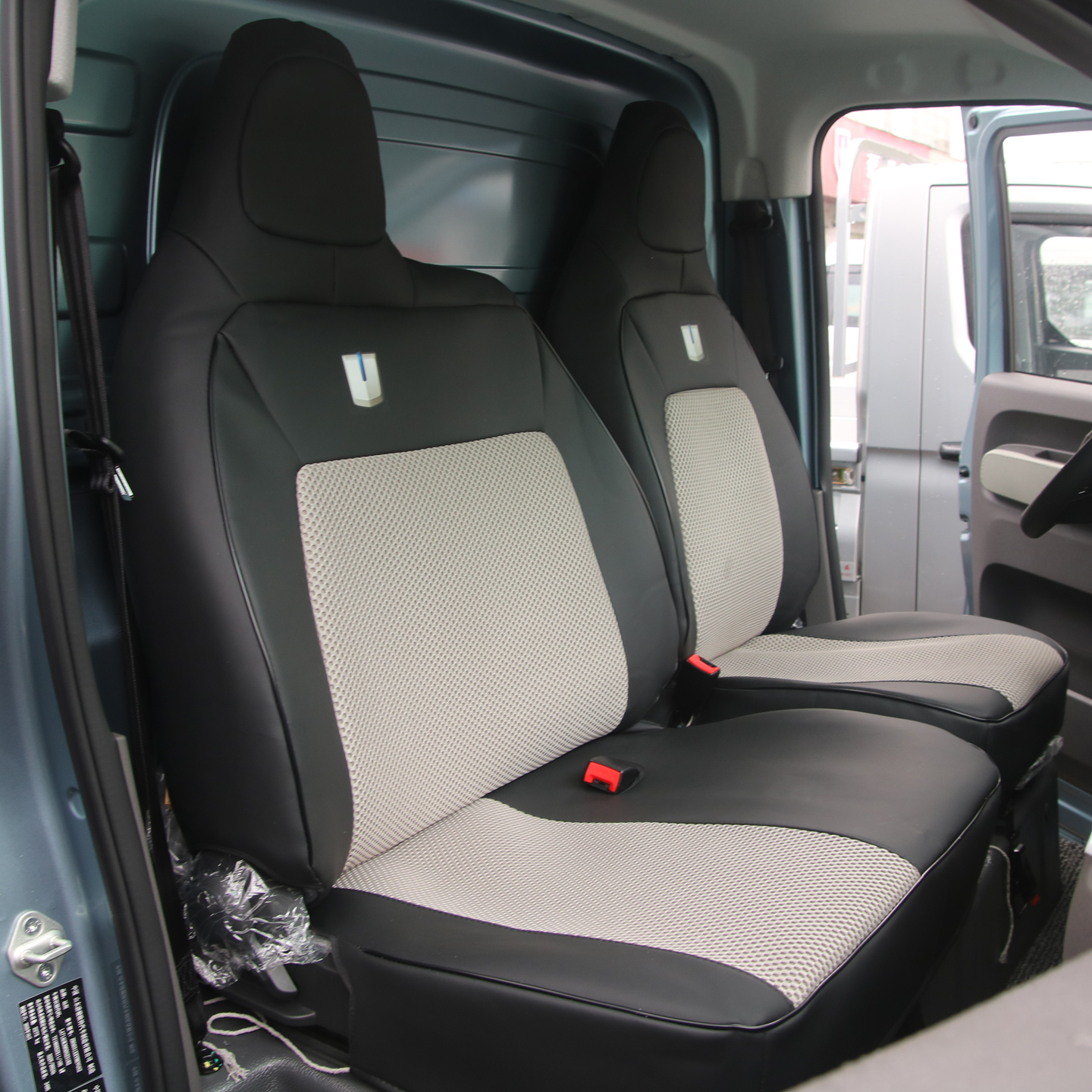 远程星智F3E纯电动载货车座套