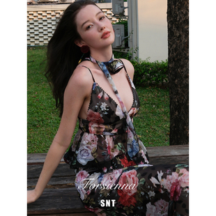 剪花荷叶边吊带半裙套装 3.26中午12点上新 花园 爱神 SNT