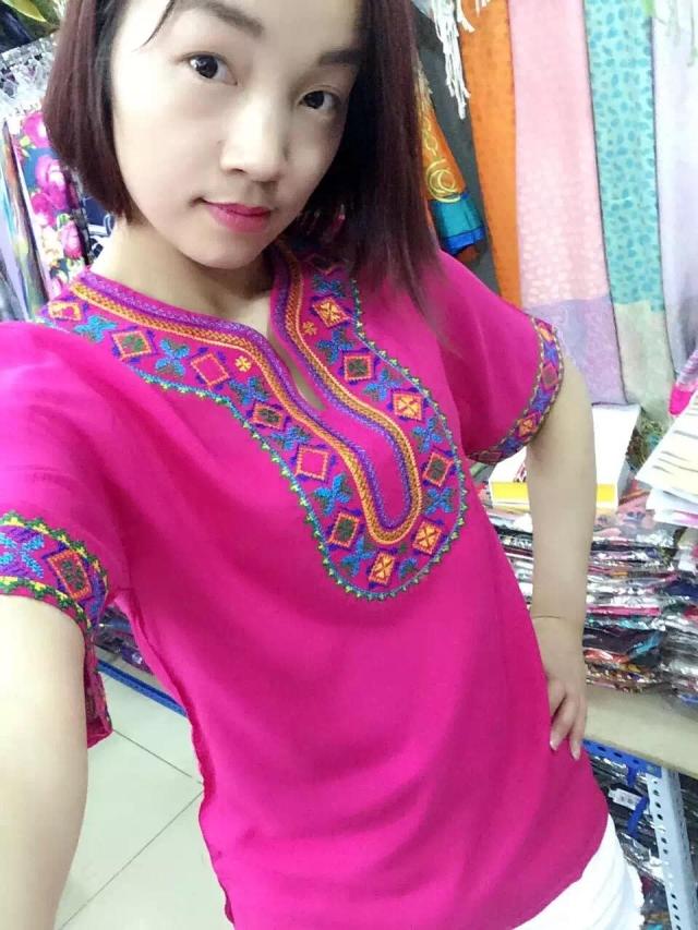 新疆棉女士短袖服装衣服 枚红色饭店工作服舞蹈演出练功服夏民族