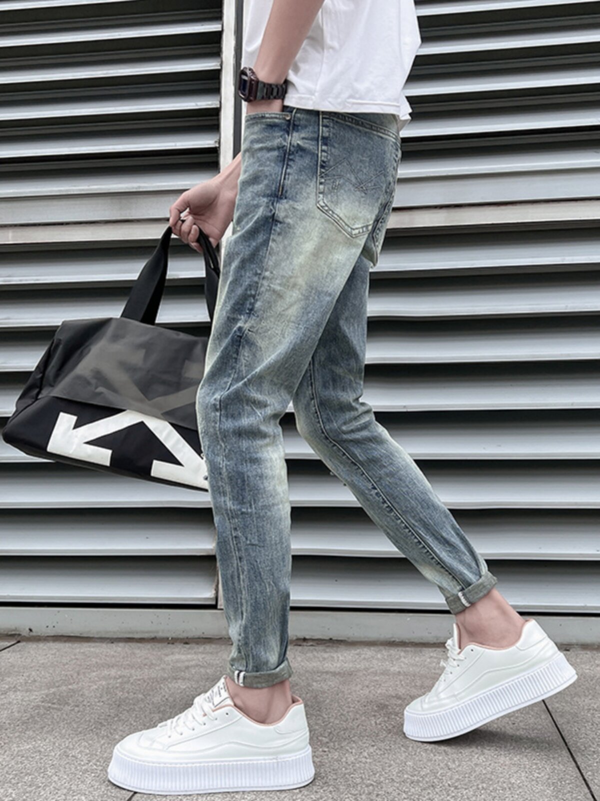 오보이 봄가을 남성용 연한 컬러의 스트레치 진 핸섬한 트렌디한 레트로 립 슬림 팬츠 한국형 슬림핏 9부 팬츠