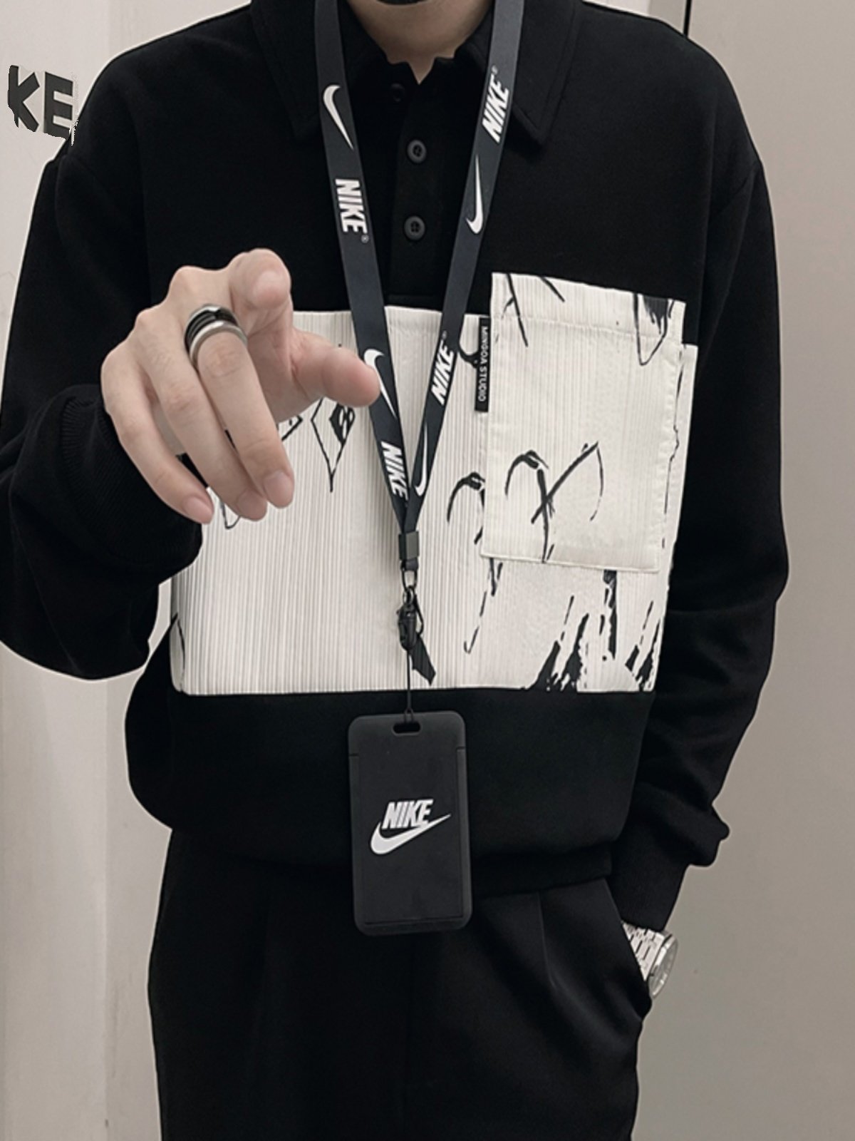 OBOY 봄과 가을 디자인 불규칙한 스플라이싱 폴로 칼라 스웨트 셔츠 남성용 하이 엔드 잘 생긴 라펠 재킷 탑