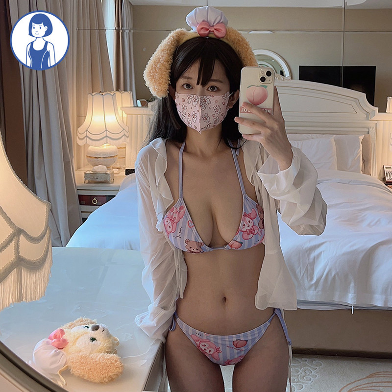 日系可爱少女甜美蓝白条纹卡通二次元纯欲火辣性感比基尼游泳衣女