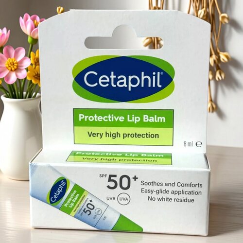 Cetaphil丝塔芙深层修护滋润唇膏