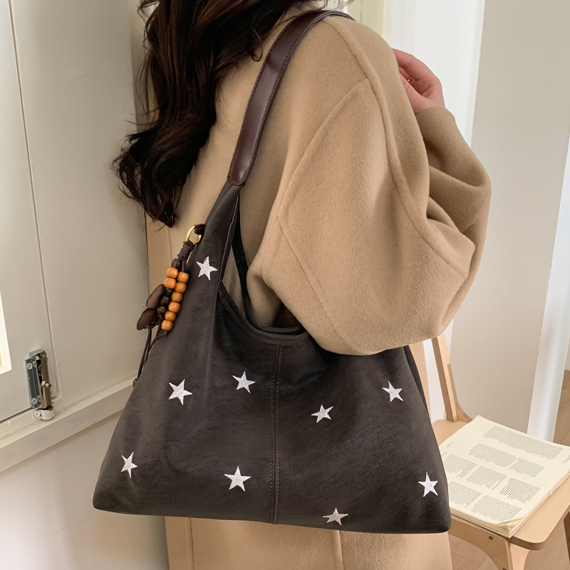 星星刺绣腋下包女2025新款秋冬大容量单肩托特包小众设计感通勤包