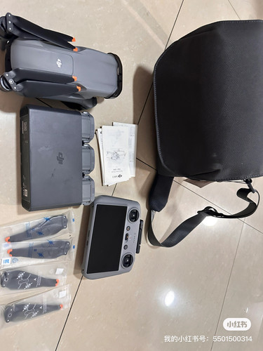 二手大疆air3畅飞套装带屏普控，成色新