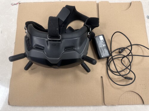 二手大疆DJI V2飞行眼镜 FPV/Avata穿越眼镜户外穿越无人机配件