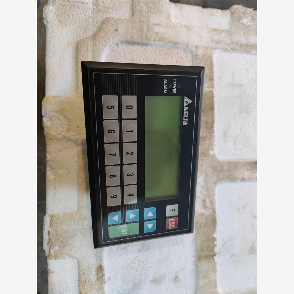 议价台达文本显示器。二