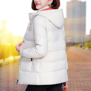 今年新款加绒加厚棉服女2025冬季连帽显瘦中年妈妈加绒棉袄外套图片