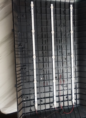 32寸32AD-1F灯条JS-D-ZP3201-051DC(80628)ZP-DLED32/450-3B灯条