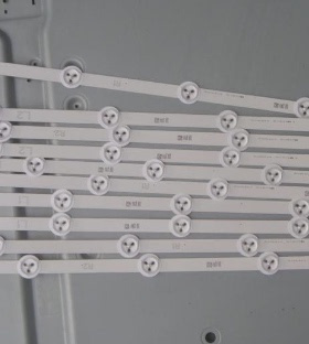 适用全新49E730A灯条6916L-1618A/1619A/1620A/1621A屏LC490DUN