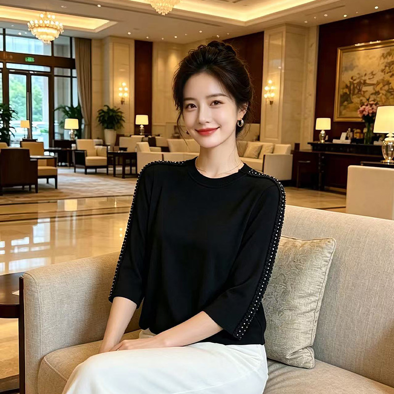 设计感夏新款黑色短袖t恤女宽松显瘦休闲蝙蝠型短袖洋气上衣女薄