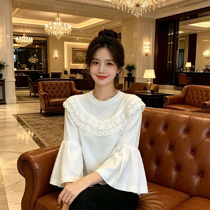 原创设计师款 日系轻奢甜美蕾丝花边拼接喇叭袖圆领针织T恤衫女