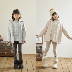 yoki童装 25秋冬三防户外机能风衣95木拉白鸭绒马甲中大童外套