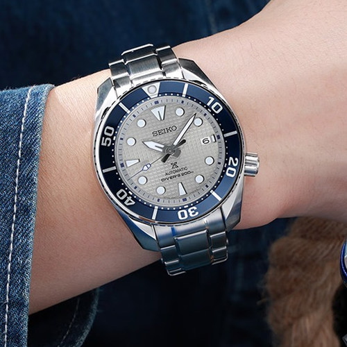 精工6R自动机械潜水男表