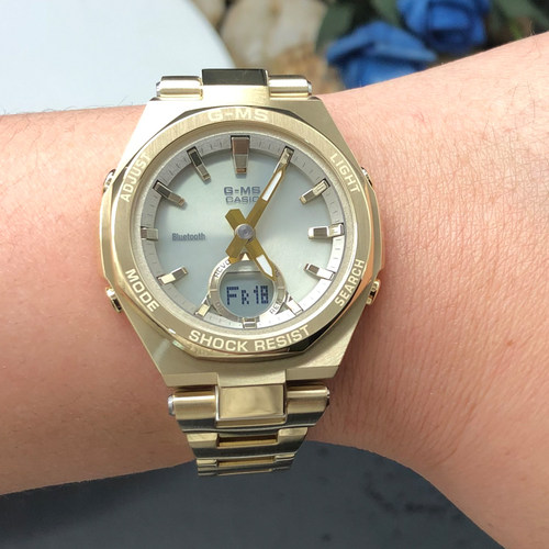 卡西欧太阳能蓝牙石英女手表防水