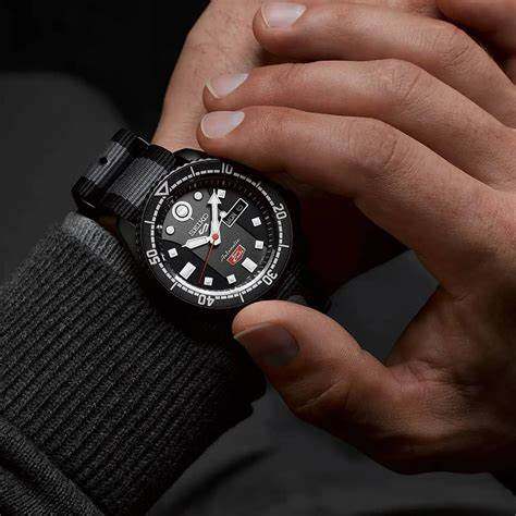 精工本田幼兽合作限量款机械男表