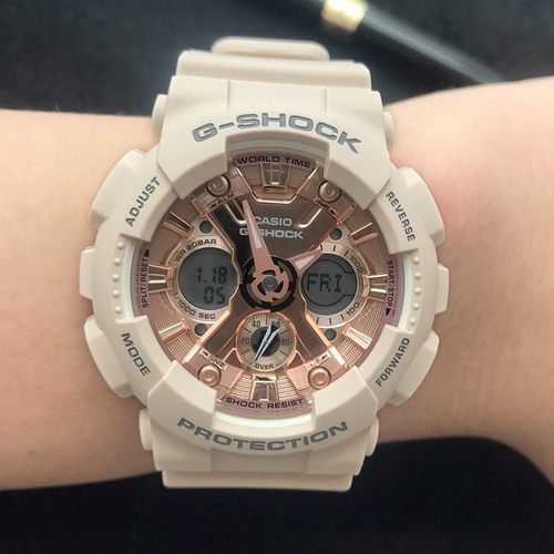 卡西欧G-SHOCK防水运动电子男表
