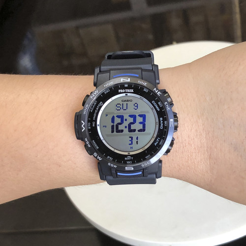 太阳能电波男表卡西欧