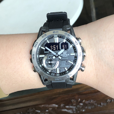 卡西欧多功能防水运动男士腕手表