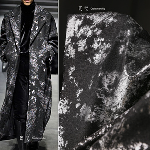 黑色亮银烫金牛仔布斑驳微光做旧再造挺括包包外套服装设计师面料
