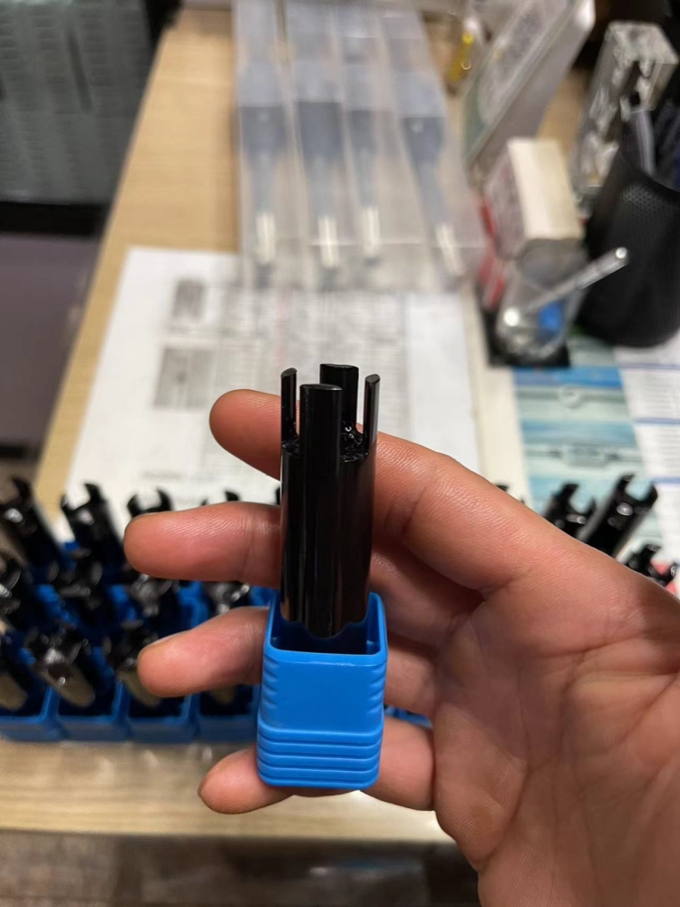 断丝取出器断丝锥断螺丝取出神器