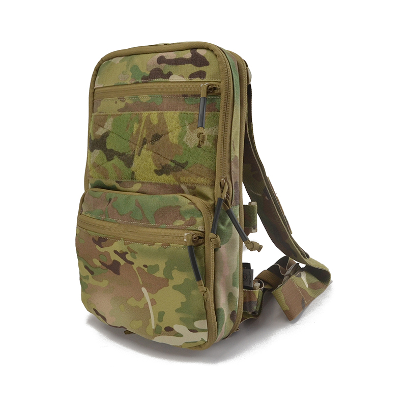 【超战推荐】TW 消光压缩水袋收纳双肩背包搭配MFC2.0 500D HP005