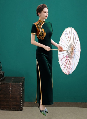 2026春季新款金丝绒高档刺绣表演日常年轻加长款走秀旗袍裙演出服