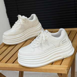 女2025年新款 运动休闲鞋 爆款 时尚 增高6cm松糕女鞋 真皮厚底小白鞋