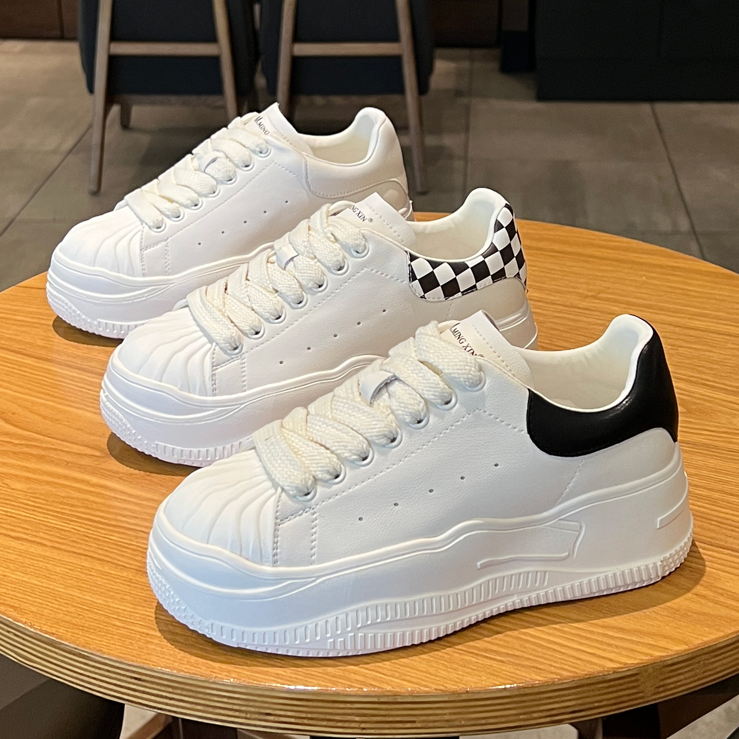 真皮小白鞋女厚底棋盘板鞋增高鞋