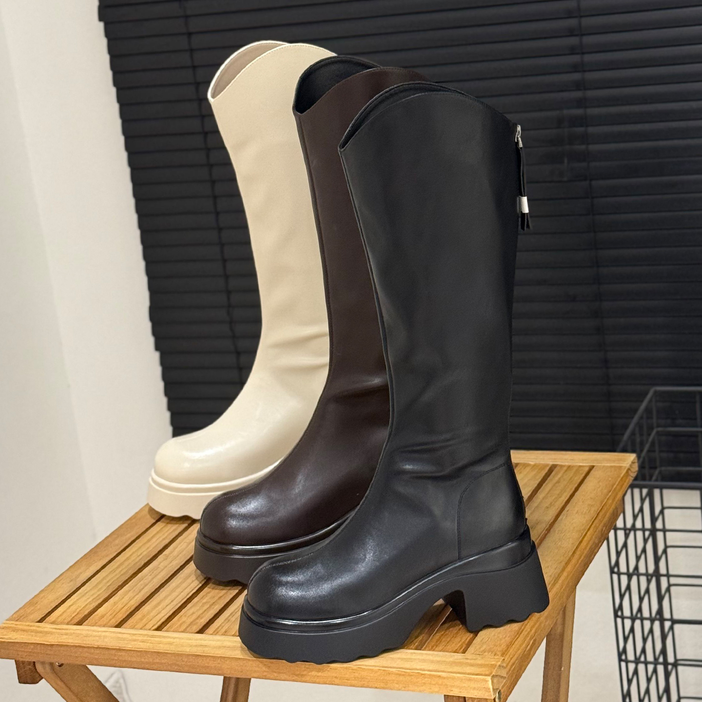 V口不过膝高筒靴女7cm长筒骑士靴