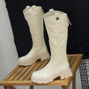 米色高筒骑士靴女2025年新款 加绒不过膝长筒靴弹力v口长靴子 冬季