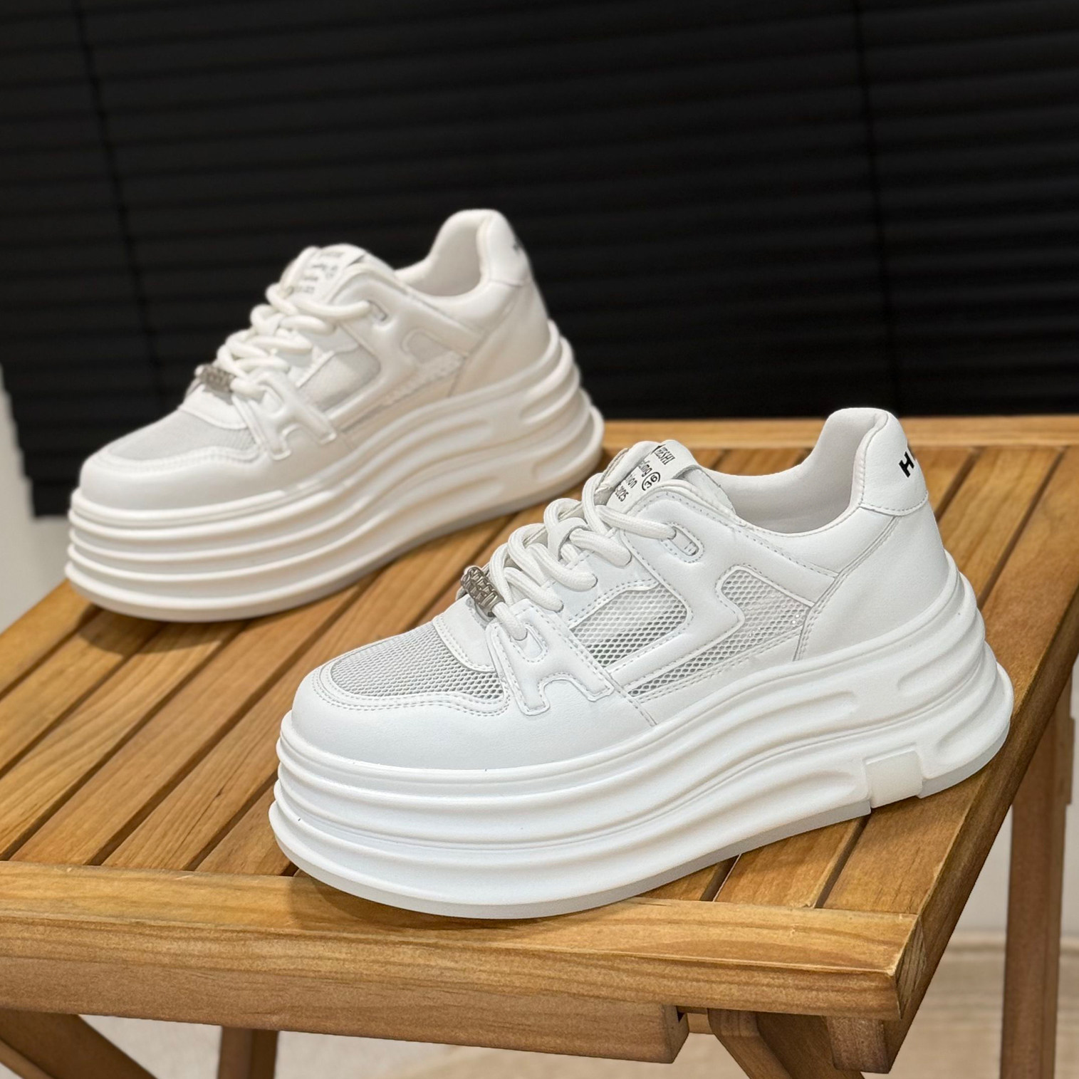 夏款小个子增高6cm真皮小白鞋女鞋爆款单网板鞋新款镂空透气网面,女鞋,时尚休闲鞋,淘宝优惠券,粉丝福利购,淘宝优惠卷