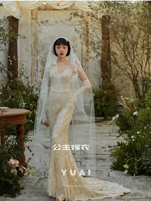 出租YUAI余爱手作婚纱【多瑙河花园】春夏新品古典蕾丝鱼尾纱