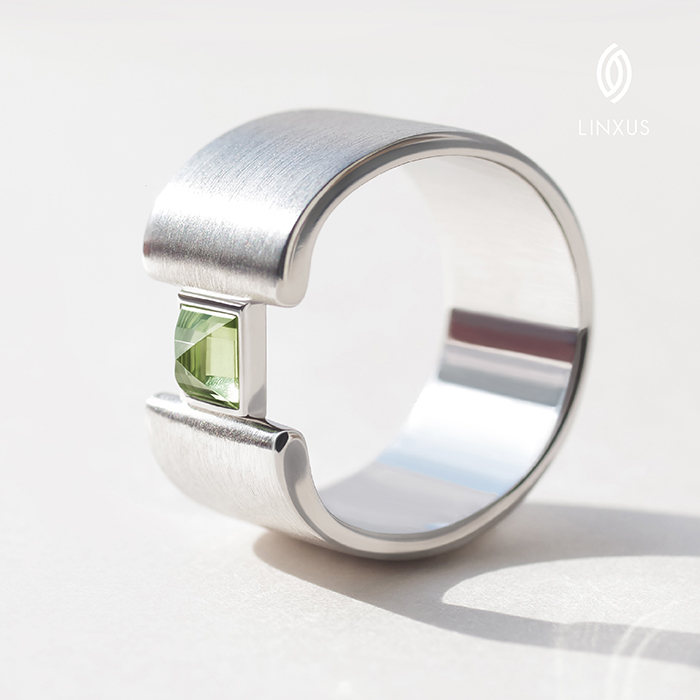 Linxus Liulan 925 Silver Plated Platinum inlaid gem wide ring creative personality simple temperament mens ring