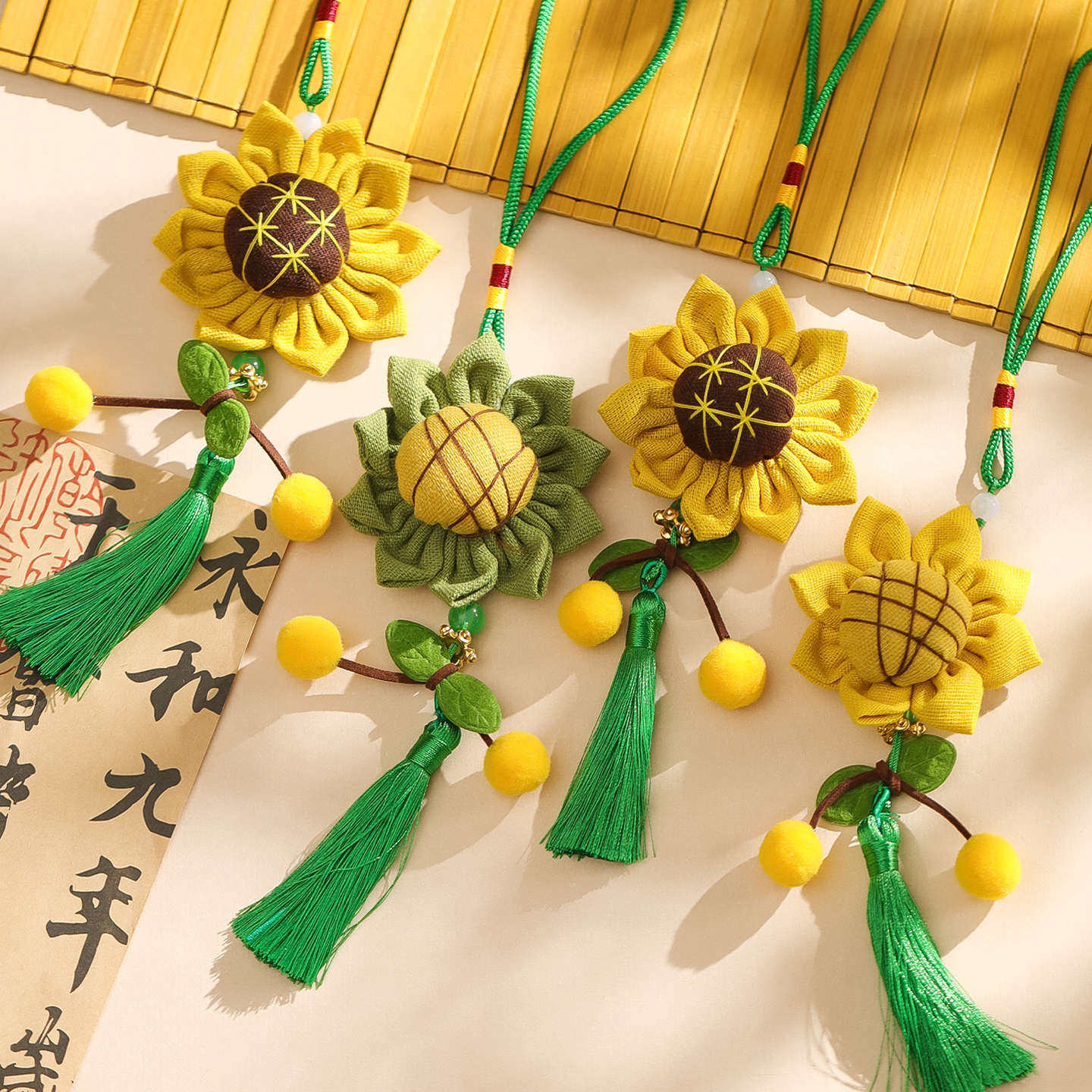 教师节礼物送老师实用向日葵车钥匙扣幼儿园小学书包挂件伴手礼品