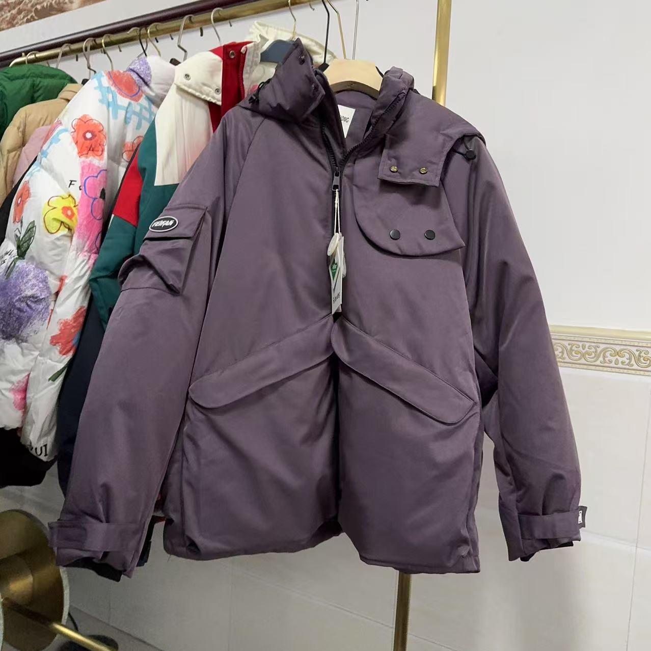 男童羽绒服儿童2025冬季新款潮酷红色连帽冲锋衣女孩白鸭绒羽绒衣