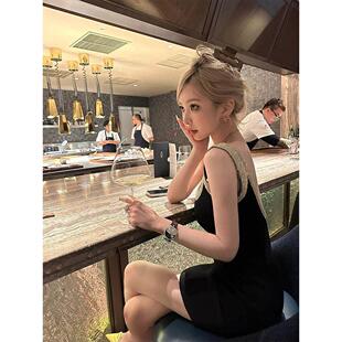 吊带连衣裙女装2025春季新款高级名媛小香风背心裙性感露背包臀裙